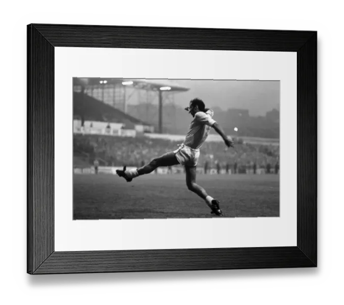 Framed Print : English League Division Two match. Leeds United 3 v Newcastle United 1