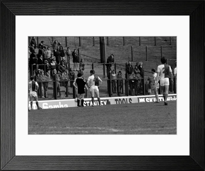Framed Print : Blackburn Rovers 4 v. Newcastle United 1. Division 1 Football. May 1982 MF07-08-051