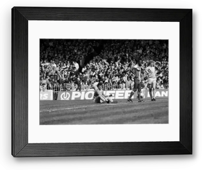 Framed Print : Manchester City 1 v. Coventry 3. May 1982 MF07-05-007