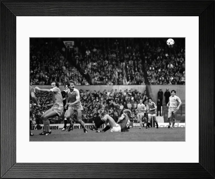 Framed Print : Oldham 2 v. Newcastle United 2. Division 2 Football October 1982 MF08-02-100 Framed Print : Oldham 2 v. Newcastle United 2. Division 2 Football October 1982 MF08-02-100