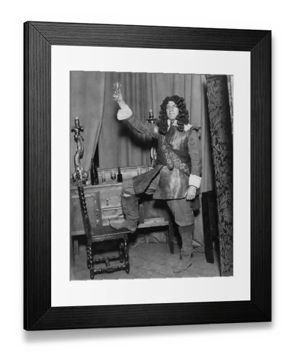 Framed Print : Scene from the play The Privy Council. 1st November 1925 Framed Print : Scene from the play The Privy Council. 1st November 1925