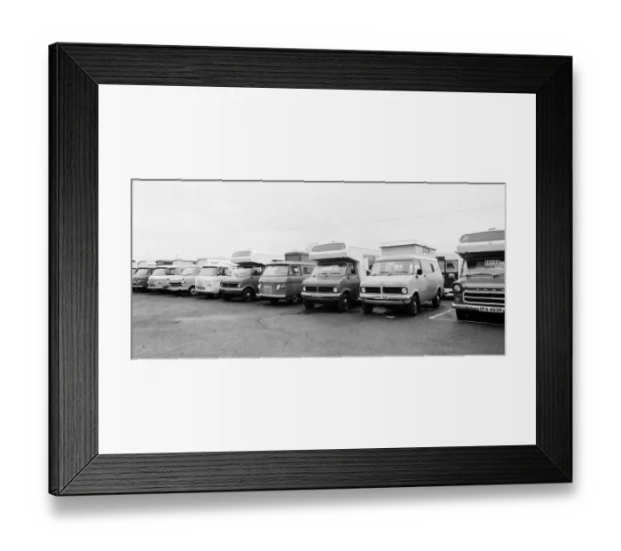 Framed Print : Motorhomes. 30th December 1977. Local Caption watscan - 03 / 02 / 2010 Framed Print : Motorhomes. 30th December 1977. Local Caption watscan - 03 / 02 / 2010