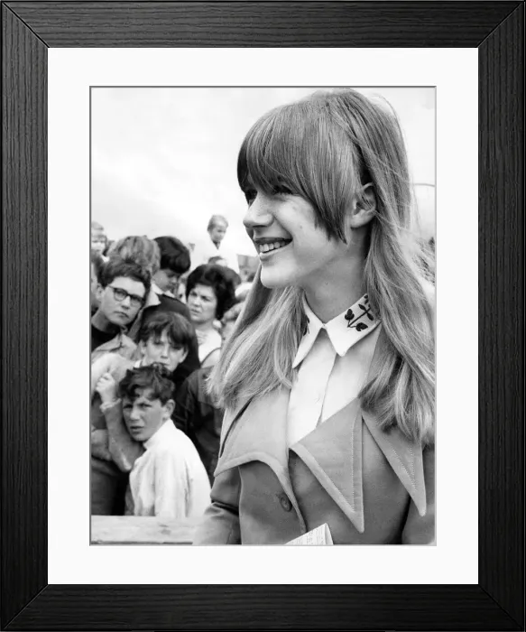 Framed Print : Singer Marianne Faithfull 9 July 1966 Framed Print : Singer Marianne Faithfull 9 July 1966