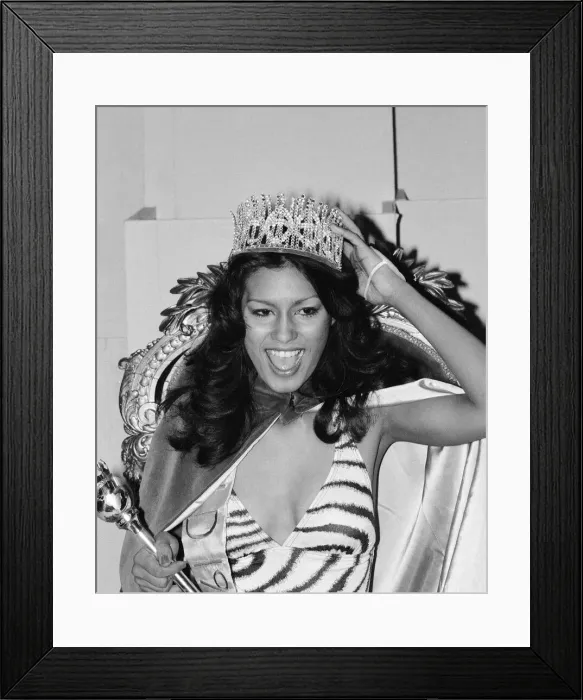 Framed Print : Miss World 1975. Miss Puerto Rico, Wilnelia Merced winner of the competition Framed Print : Miss World 1975. Miss Puerto Rico, Wilnelia Merced winner of the competition