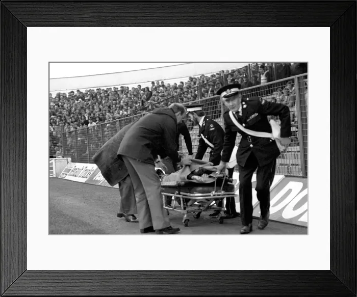 Framed Print : Leeds United 1 v. Sunderland 0. Division 1 Football. October 1981 MF04-06-075 Framed Print : Leeds United 1 v. Sunderland 0. Division 1 Football. October 1981 MF04-06-075
