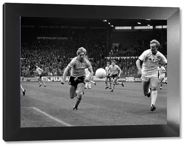 Leeds United 1 v. Sunderland 0. Division 1 Football. October 1981 MF04-06-068