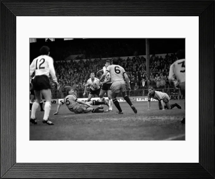 Framed Print : Bolton Wanderers 3 v. Cambridge United 4. Division 2 Football. October 1981 MF04-05-055