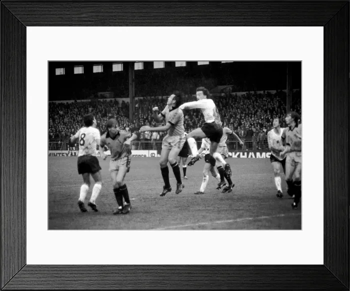 Framed Print : Bolton Wanderers 3 v. Cambridge United 4. Division 2 Football. October 1981 MF04-05-036