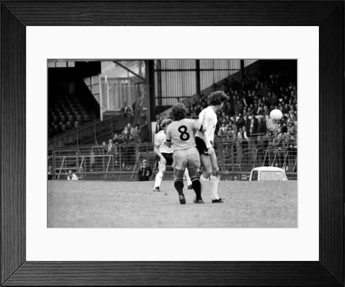 Framed Print : Bolton Wanderers 3 v. Cambridge United 4. Division 2 Football. October 1981 MF04-05-017 Framed Print : Bolton Wanderers 3 v. Cambridge United 4. Division 2 Football. October 1981 MF04-05-017