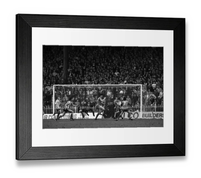 Framed Print : Sheffield Utd 0 v. Bournemouth 0. April 1982 MF06-39-037 Local Caption Division 4 Framed Print : Sheffield Utd 0 v. Bournemouth 0. April 1982 MF06-39-037 Local Caption Division 4