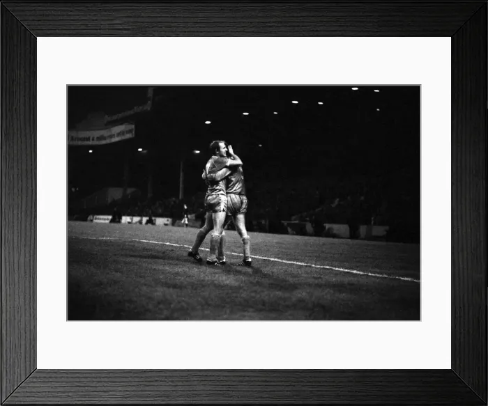 Framed Print : Manchester City 4 v. Swansea 0. November 1981 MF04-01-014