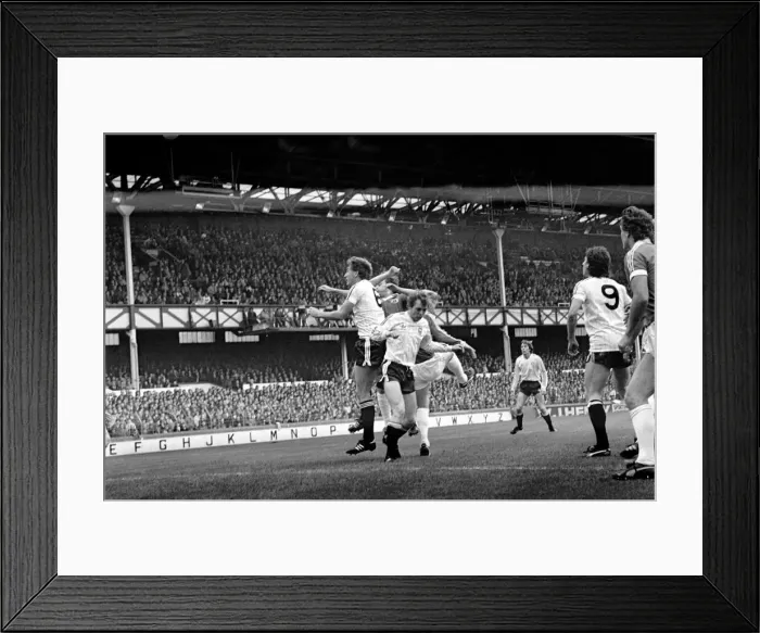 Framed Print : Everton 2 v. Ipswich 1. October 1981 MF03-23-057 Local Caption Division 1 Framed Print : Everton 2 v. Ipswich 1. October 1981 MF03-23-057 Local Caption Division 1
