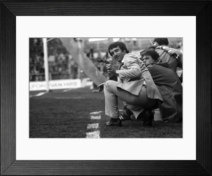 Framed Print : Manchester City 1 v. Ipswich 1. April 1982 MF06-37-023 Framed Print : Manchester City 1 v. Ipswich 1. April 1982 MF06-37-023
