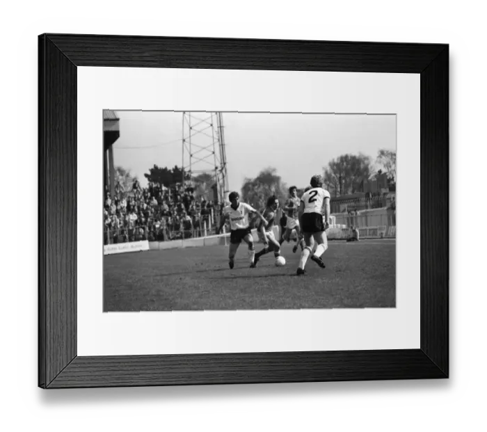 Framed Print : Wrexham 0 v. Barnsley 0. April 1982 MF06-34-039 Local Caption Division 2 Football Framed Print : Wrexham 0 v. Barnsley 0. April 1982 MF06-34-039 Local Caption Division 2 Football