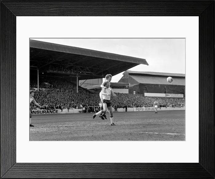 Framed Print : Rotherham 2 v. Luton 2. April 1982 MF06-38-004 Local Caption Division 2 Football Framed Print : Rotherham 2 v. Luton 2. April 1982 MF06-38-004 Local Caption Division 2 Football