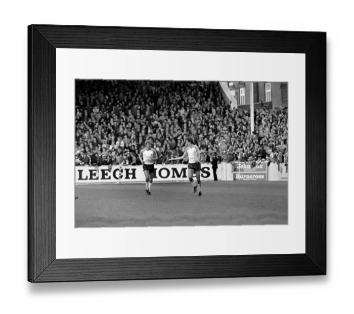 Framed Print : Rotherham 2 v. Luton 2. April 1982 MF06-38-009 Local Caption Division 2 Football Framed Print : Rotherham 2 v. Luton 2. April 1982 MF06-38-009 Local Caption Division 2 Football