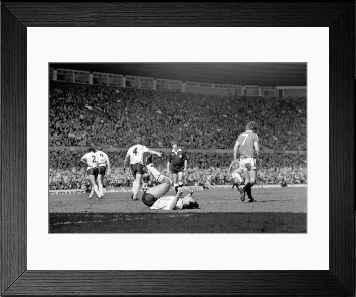 Framed Print : Manchester United 2 v. Tottenham Hotspur 0. April 1982 MF06-32-028 Local Caption Framed Print : Manchester United 2 v. Tottenham Hotspur 0. April 1982 MF06-32-028 Local Caption