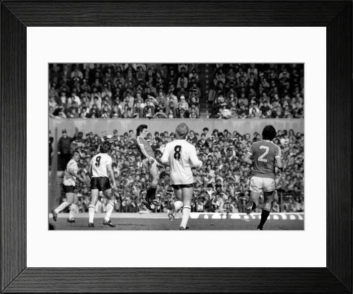 Framed Print : Manchester United 2 v. Tottenham Hotspur 0. April 1982 MF06-32 Local Caption Framed Print : Manchester United 2 v. Tottenham Hotspur 0. April 1982 MF06-32 Local Caption