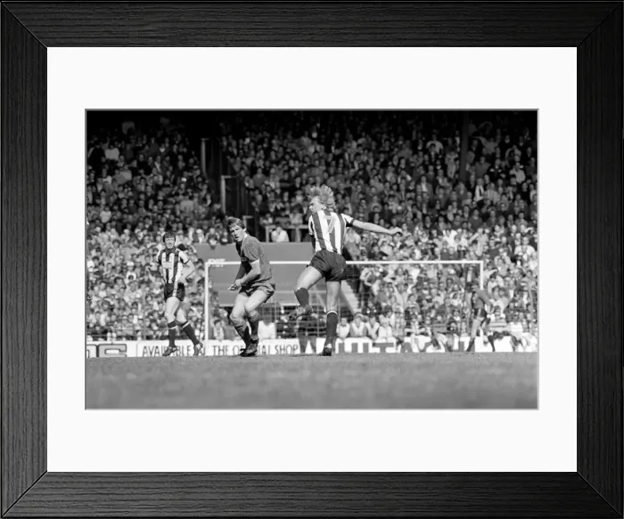 Framed Print : Liverpool 1 v. West Bromwich Albion 0. April 1982 MF06-31-019 Local Caption Framed Print : Liverpool 1 v. West Bromwich Albion 0. April 1982 MF06-31-019 Local Caption