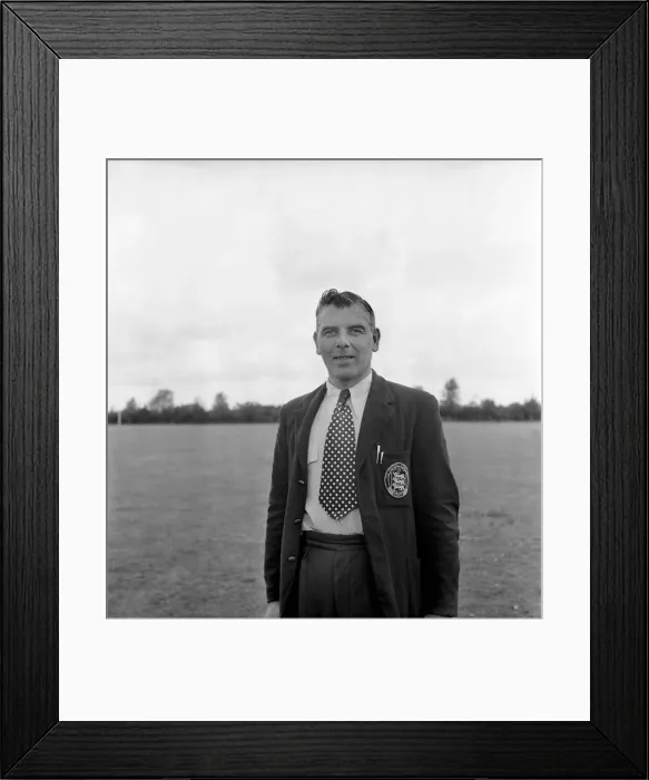 Framed Print : Southampton F. C. Mr. S. T. Cann. O25293-013 Framed Print : Southampton F. C. Mr. S. T. Cann. O25293-013