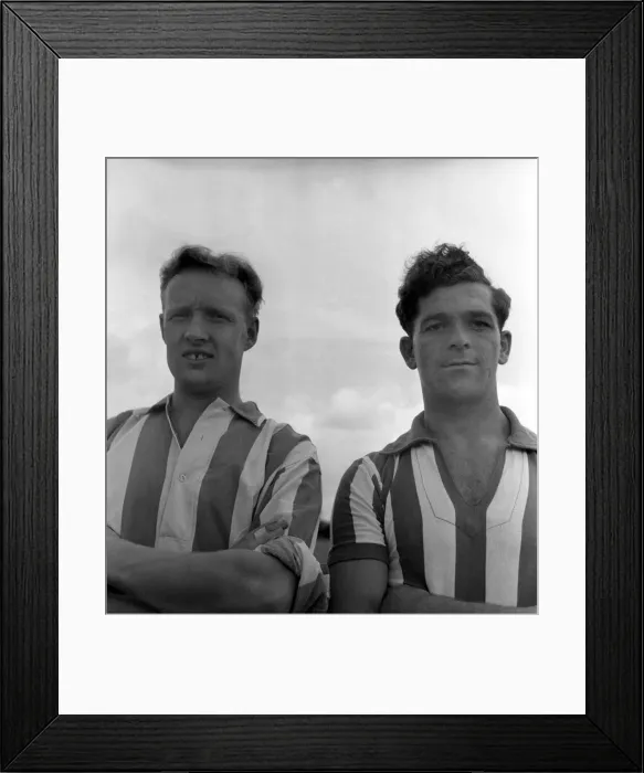 Framed Print : Southampton F. C. R Ted Ballard Jack Gregory. O25293-018 Framed Print : Southampton F. C. R Ted Ballard Jack Gregory. O25293-018