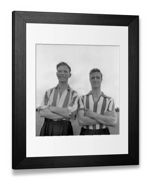 Framed Print : Southampton F. C. Stanley Clements & Alexander Anderson. O25293-015 Framed Print : Southampton F. C. Stanley Clements & Alexander Anderson. O25293-015