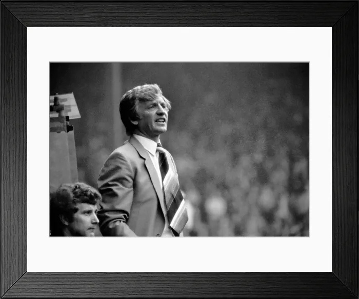 Framed Print : English League Division One match at Old Trafford. Manchester United 0 v Sunderland 0 Framed Print : English League Division One match at Old Trafford. Manchester United 0 v Sunderland 0