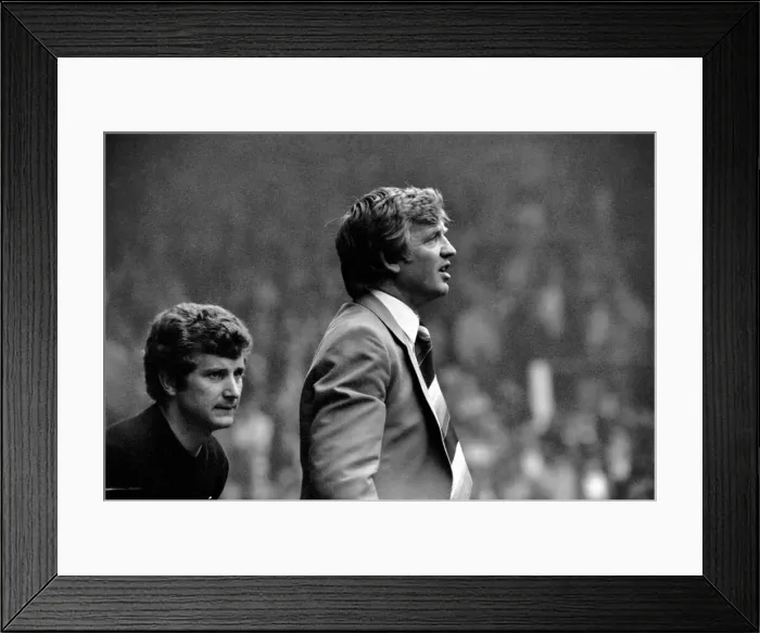 Framed Print : English League Division One match at Old Trafford. Manchester United 0 v Sunderland 0 Framed Print : English League Division One match at Old Trafford. Manchester United 0 v Sunderland 0