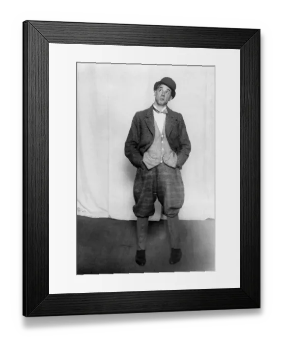 Framed Print : Scene from the play A Runaway Girl 28th March 1922 Framed Print : Scene from the play A Runaway Girl 28th March 1922