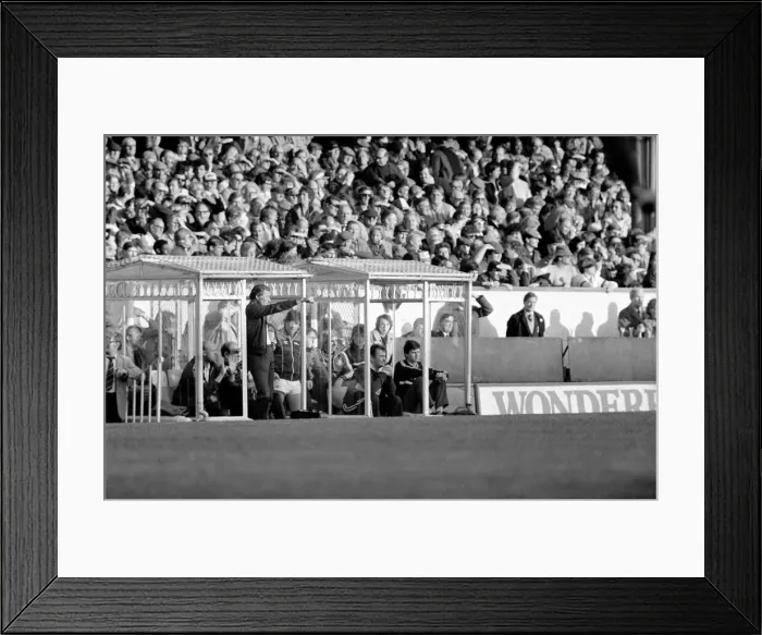 Framed Print : Division 1 football. Arsenal 4 v. Nottingham Forest 1. October 1983 LF14-07-092 Framed Print : Division 1 football. Arsenal 4 v. Nottingham Forest 1. October 1983 LF14-07-092