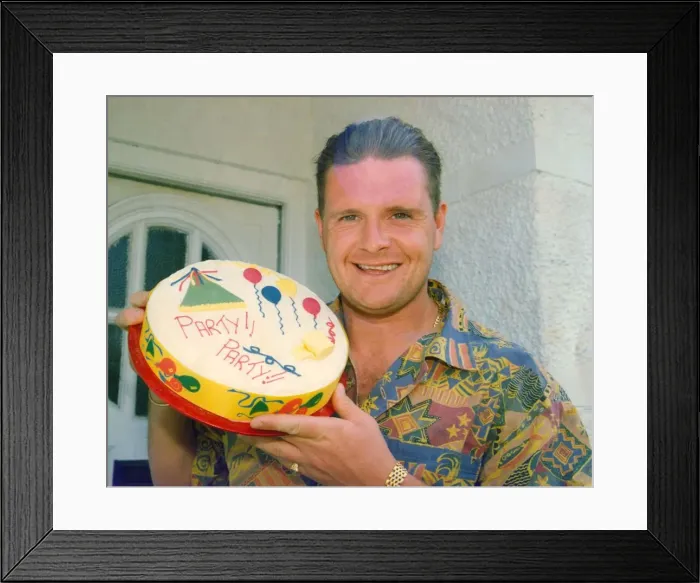 Framed Print : Paul Gascoigne (Gazza) Framed Print : Paul Gascoigne (Gazza)