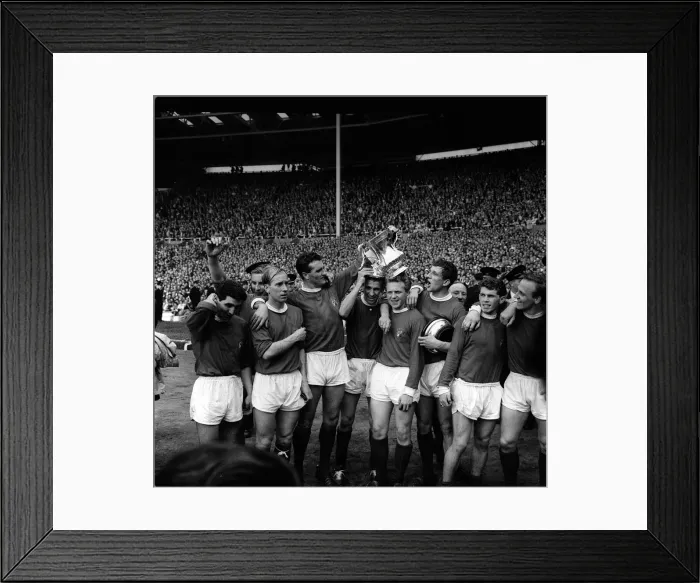 Framed Print : Manchester United team celebrate FA cup final win 1963 over Leicester City