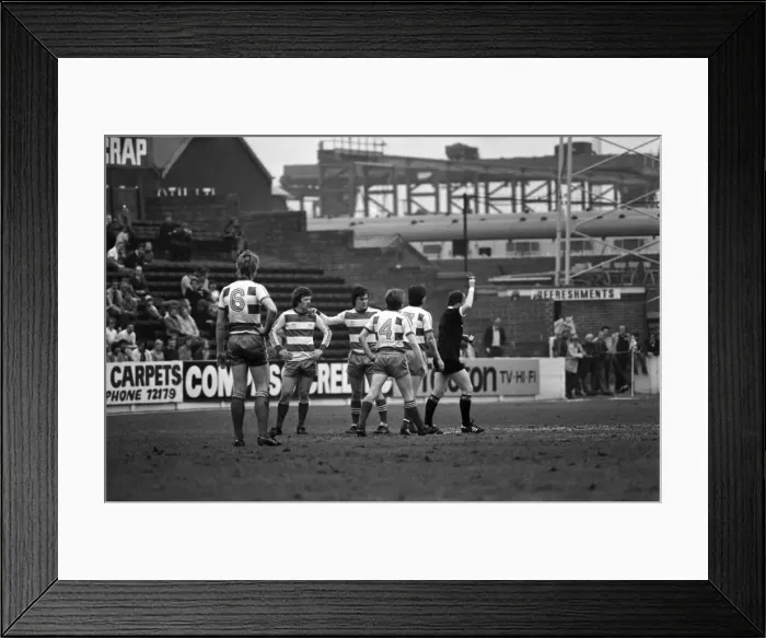 Framed Print : Rotherham United 1 v. Queens Park Rangers 0. March 1982 MF06-20-048 Local Caption Framed Print : Rotherham United 1 v. Queens Park Rangers 0. March 1982 MF06-20-048 Local Caption