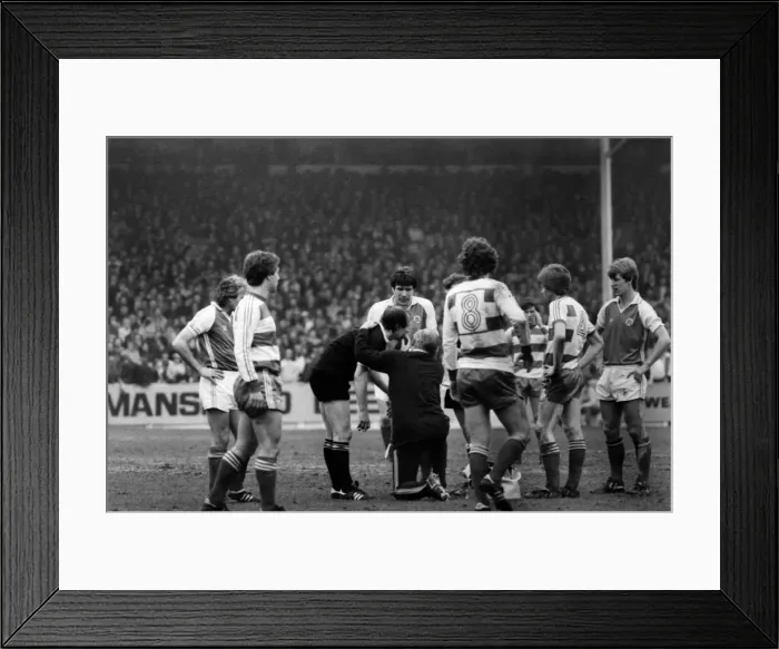 Framed Print : Rotherham United 1 v. Queens Park Rangers 0. March 1982 MF06-20-056 Local Caption Framed Print : Rotherham United 1 v. Queens Park Rangers 0. March 1982 MF06-20-056 Local Caption