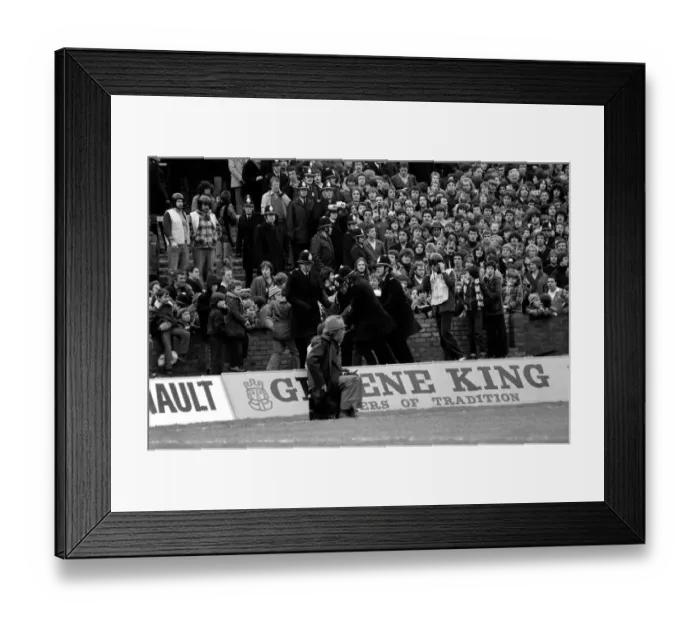 Framed Print : Watford 2 v. Chelsea 3. Division 2 football February 1980 LF01-23-044