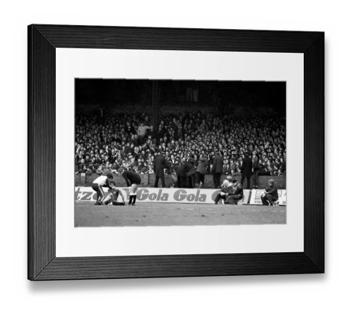 Framed Print : Watford 2 v. Chelsea 3. Division 2 football February 1980 LF01-23-017 Framed Print : Watford 2 v. Chelsea 3. Division 2 football February 1980 LF01-23-017