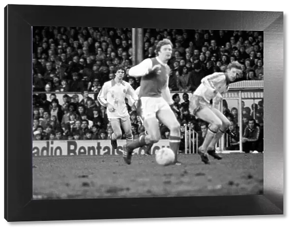 Arsenal 3 v. Aston Villa 1. Division 1 football. February 1980 LF01-20-020