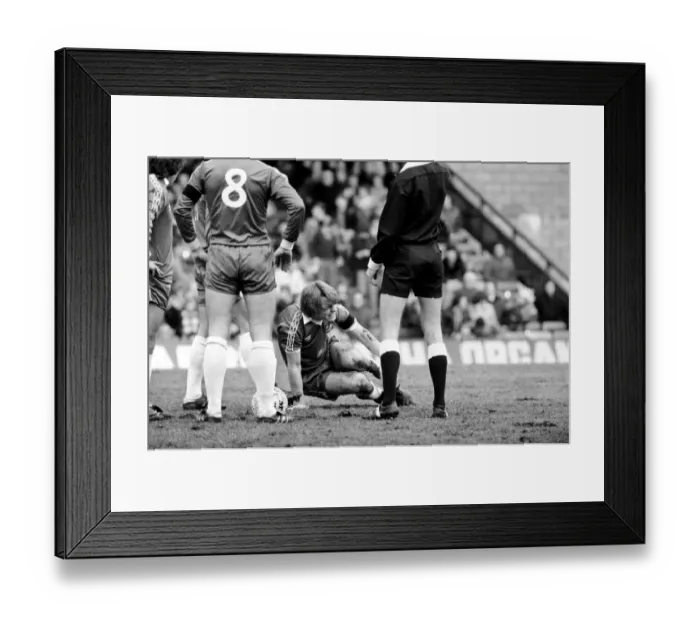 Framed Print : Chelsea 2 v. Shrewsbury Town 4. Division 2 football. February 1980 LF01-16-024