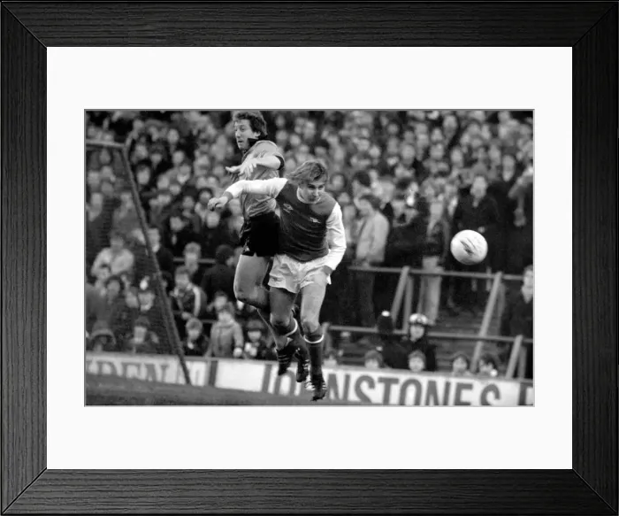 Framed Print : Arsenal 2 v. Derby County 0. Division 1 football January 1980 LF01-05 Framed Print : Arsenal 2 v. Derby County 0. Division 1 football January 1980 LF01-05