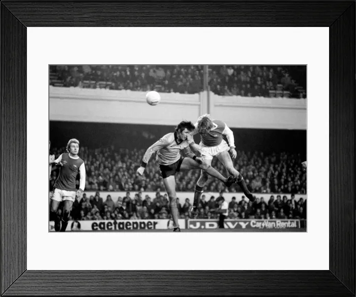 Framed Print : Arsenal 2 v. Derby County 0. Division 1 football January 1980 LF01-05-074 Framed Print : Arsenal 2 v. Derby County 0. Division 1 football January 1980 LF01-05-074