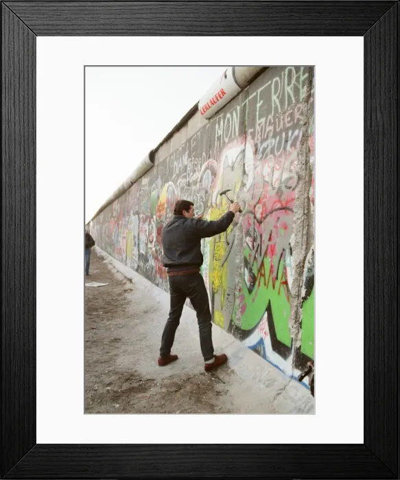 Framed Print : West Berlin, Germany, 10 days after relaxation of border crossing by GDR Government Framed Print : West Berlin, Germany, 10 days after relaxation of border crossing by GDR Government