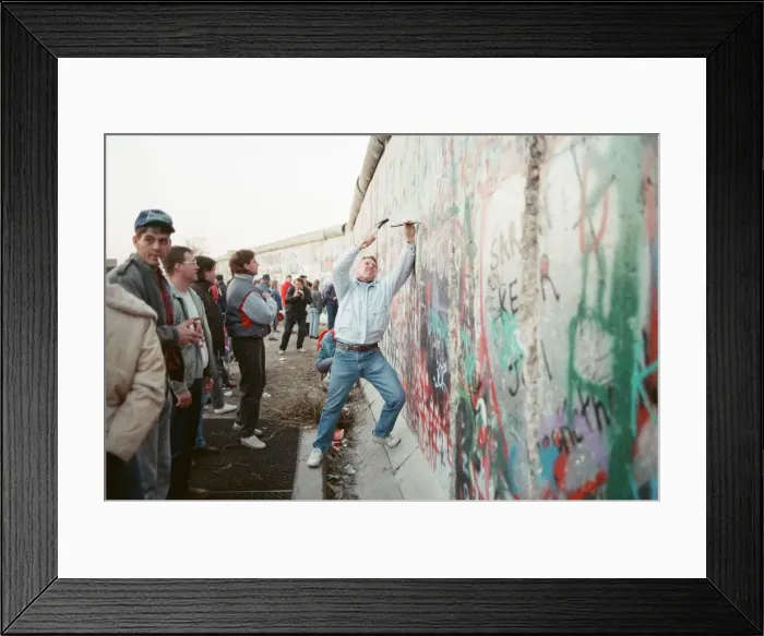 Framed Print : West Berlin, Germany, 10 days after relaxation of border crossing by GDR Government