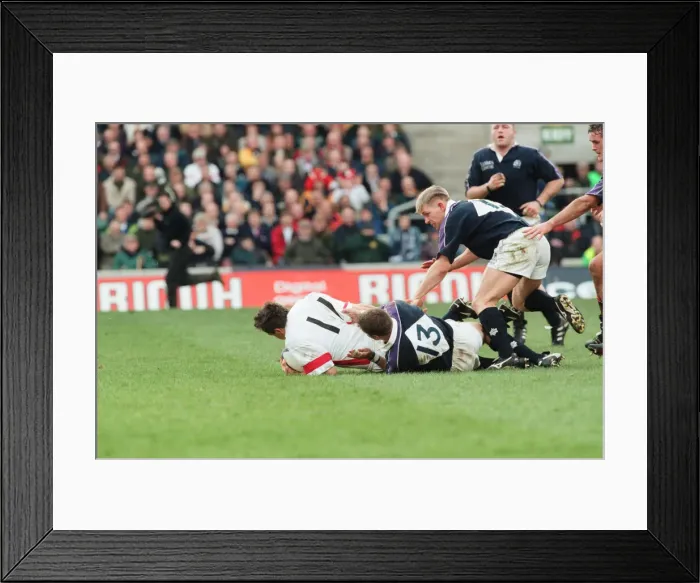 Framed Print : Calcutta Cup Five Nations. England 24 v. Scotland 21 at Twickenham Framed Print : Calcutta Cup Five Nations. England 24 v. Scotland 21 at Twickenham