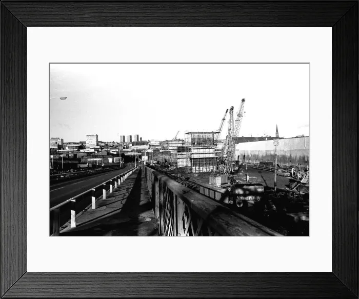 Framed Print : The construction of the new Redheugh Bridge across the River Tyne in Newcastle 12 January Framed Print : The construction of the new Redheugh Bridge across the River Tyne in Newcastle 12 January