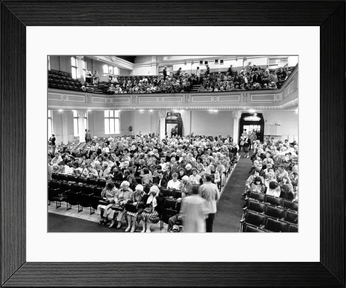 Framed Print : Hundreds of Methodists from Coventry came together in the city for a musical celebration Framed Print : Hundreds of Methodists from Coventry came together in the city for a musical celebration