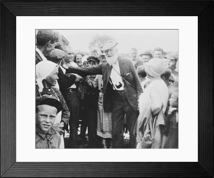 Framed Print : Russian Revolution. Bernard Shaw at Collective Farm. October 1917 Framed Print : Russian Revolution. Bernard Shaw at Collective Farm. October 1917
