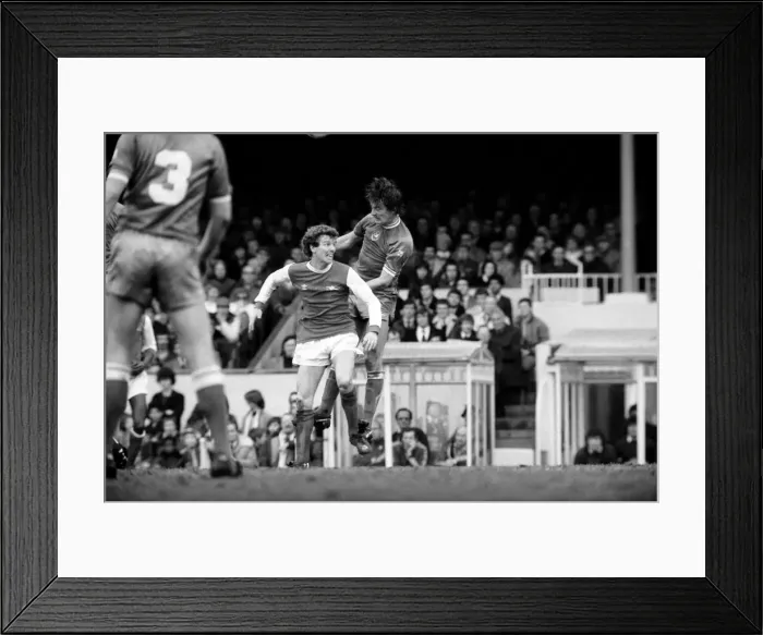 Framed Print : First Division Football. Arsenal 0 v. Swansea 2. February 1982 LF08-18-038 Framed Print : First Division Football. Arsenal 0 v. Swansea 2. February 1982 LF08-18-038