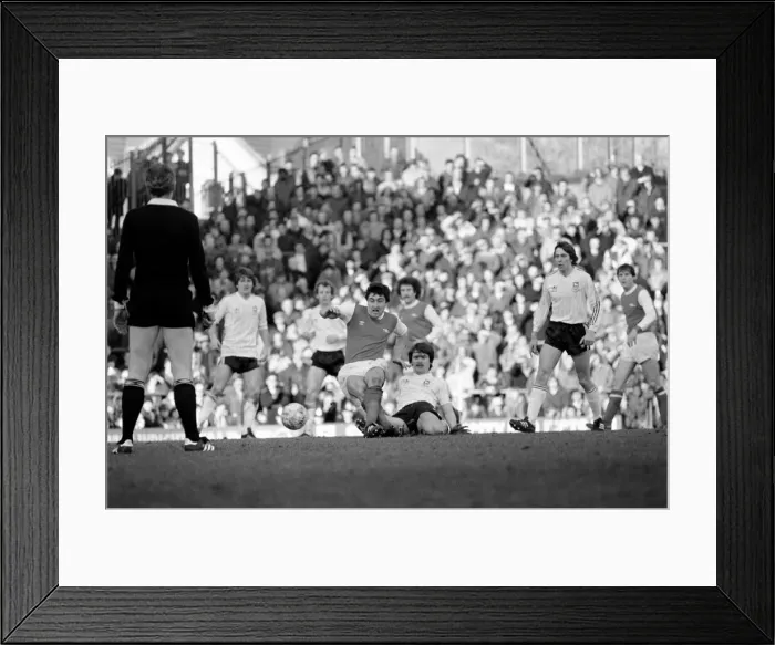 Framed Print : Division 1 football. Arsenal 1 v. Ipswich 0. March 1982 LF08-12-079 Framed Print : Division 1 football. Arsenal 1 v. Ipswich 0. March 1982 LF08-12-079