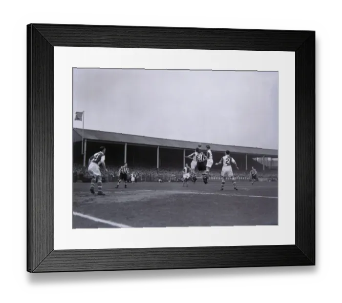 Framed Print : Football Blackburn v Newcastle Utd SP 30  /  3  /  1952 C1628  /  1