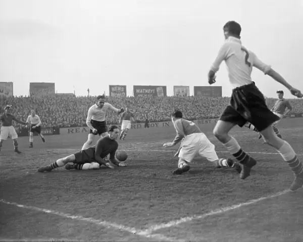 Liverpool v Fulham 1952 2  /  3  /  1952 C1082  /  1